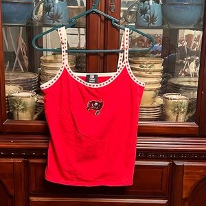 Women’s size medium Tampa Bay Buccaneers tank top